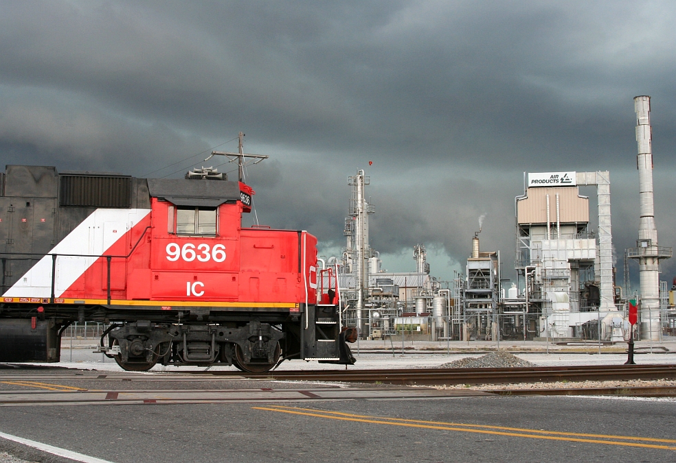 IC 9636 going by Air Products plant
